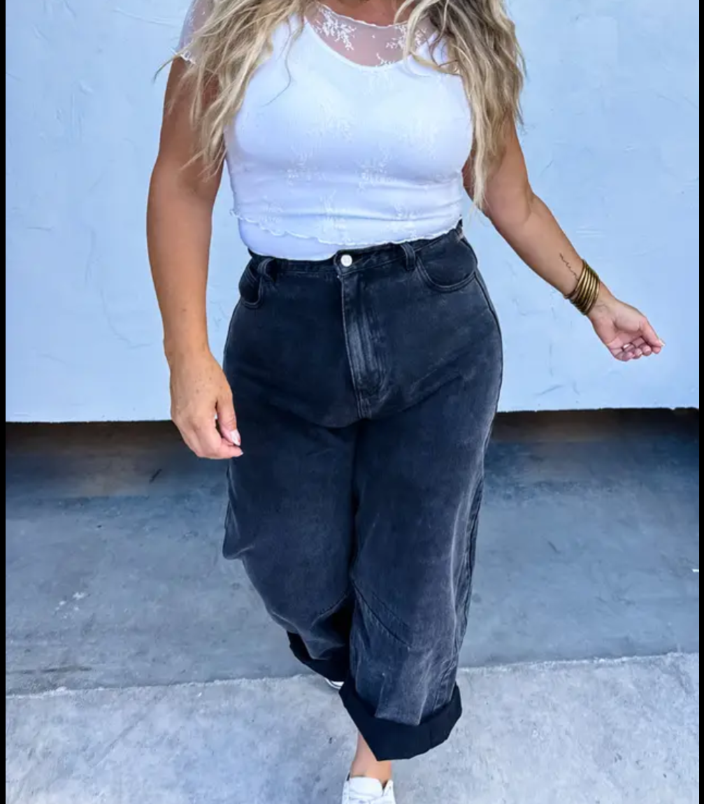 Short Sleeve Lace Top