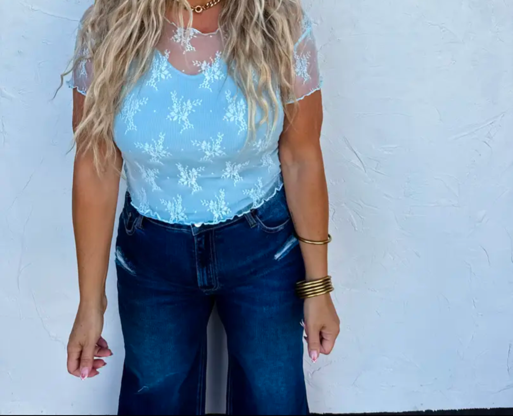 Short Sleeve Lace Top