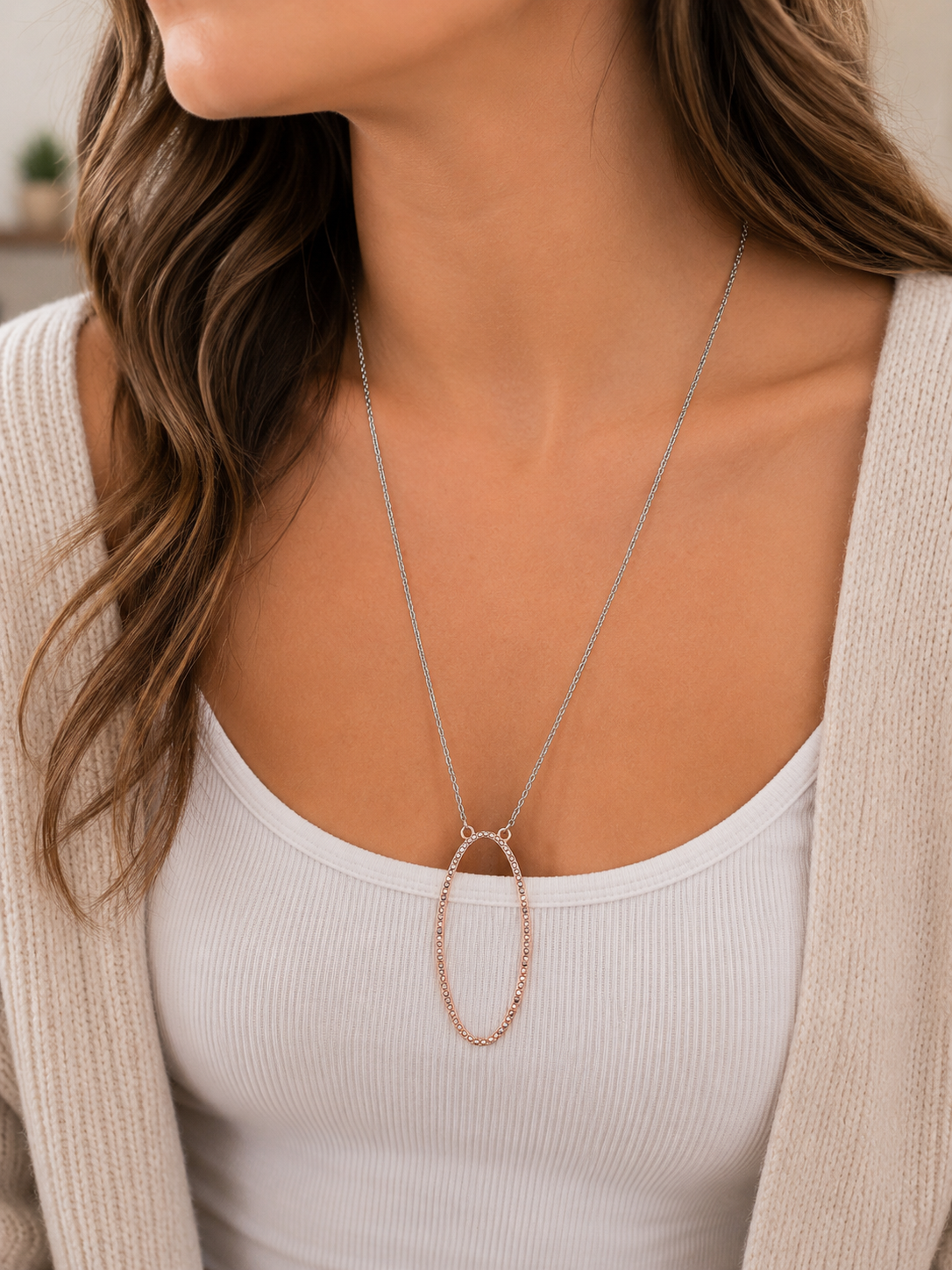 Olivia Oval Necklace