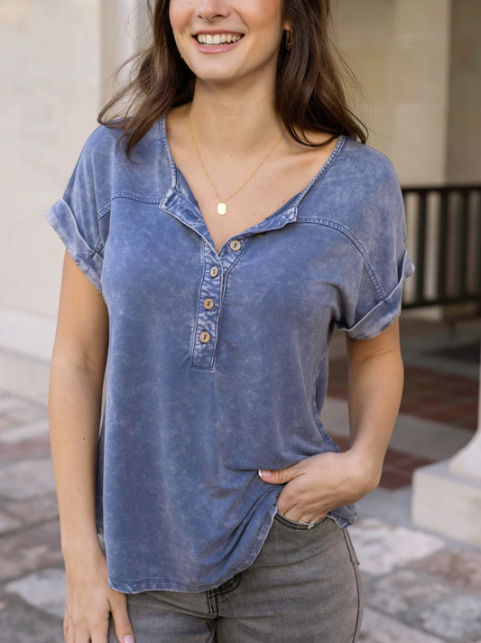 Henley Mineral Washed Tee in Washed Navy