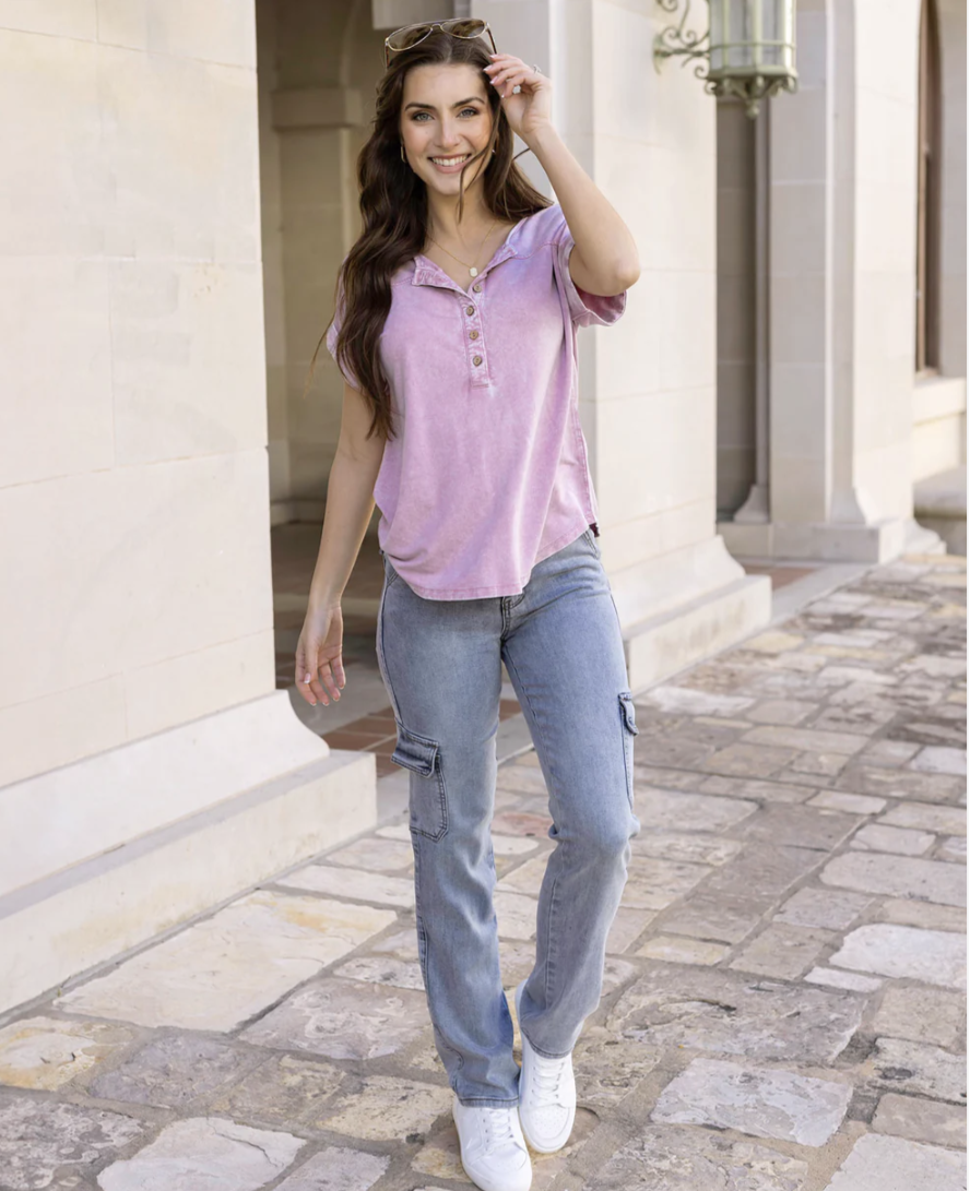 Henley Mineral Washed Tee in Washed Violet