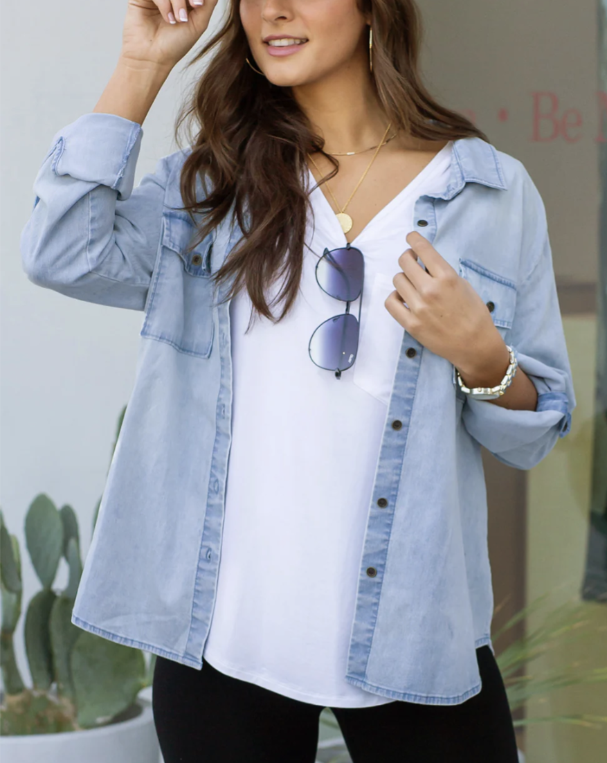 Stretch Chambray Button Top in Light-Wash