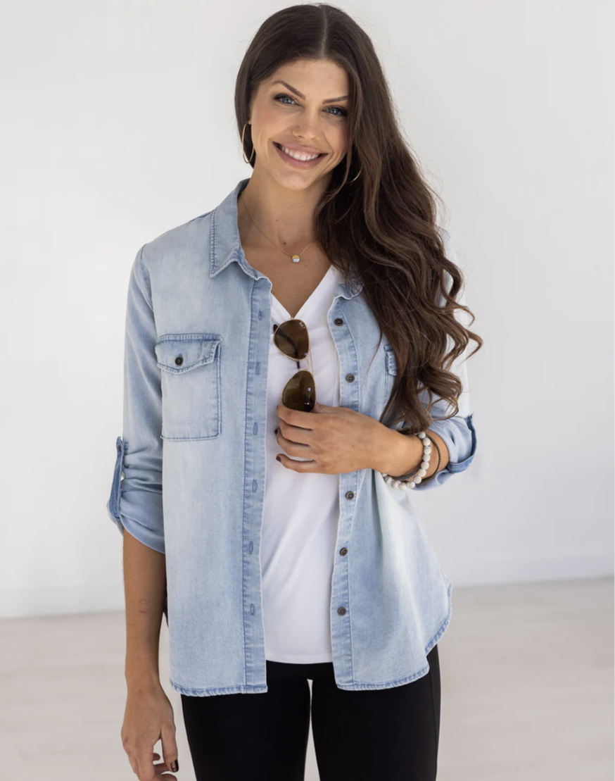 Stretch Chambray Button Top in Light-Wash