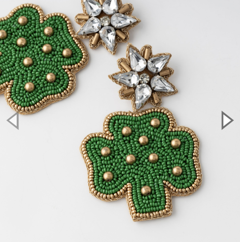 Shimmering Clover Earrings
Share Product