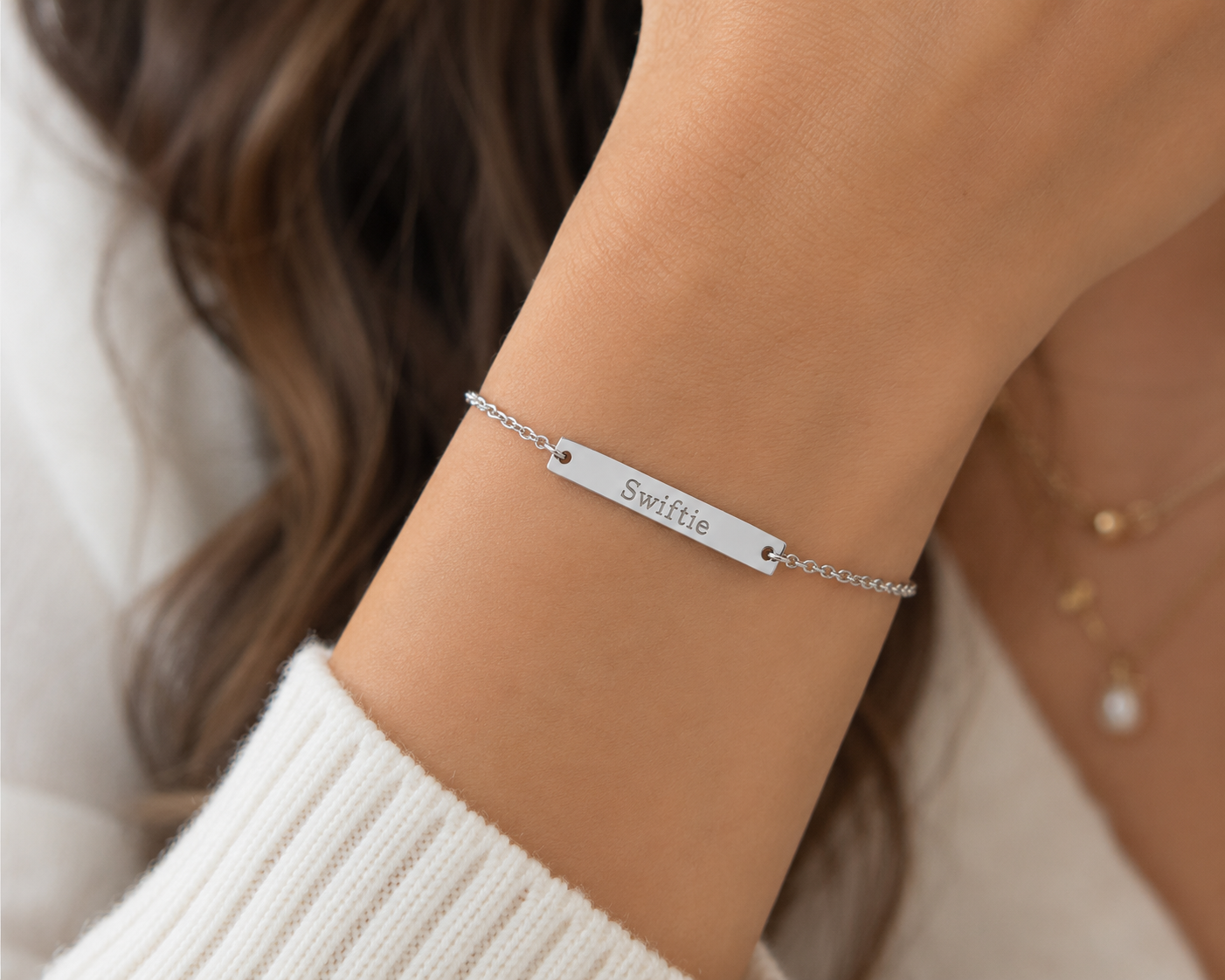 Swiftie Engraved Bar Bracelet