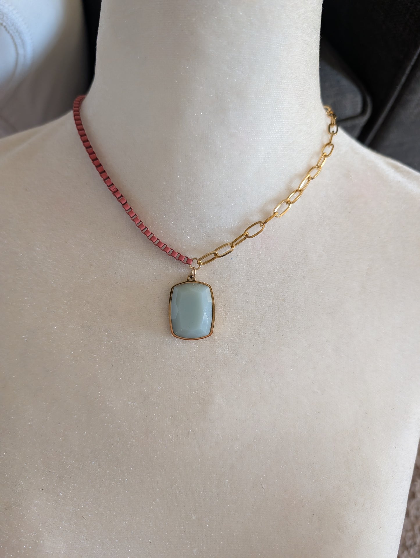 Blush Breeze Necklace